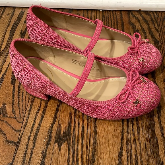 Sam Edelman
Girls' Tyra Boucle Bow Heel Mary Janes (Youth) NWT $80 - Picture 2 of 4